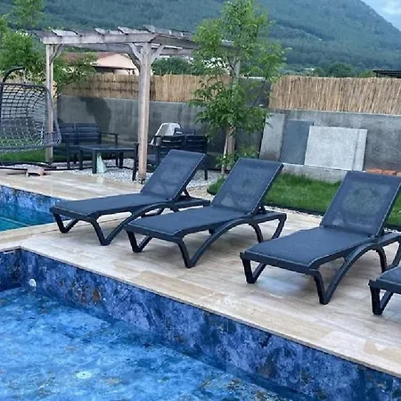 别墅 Grape In Large Pool, Jacuzzi, Private 费特希耶