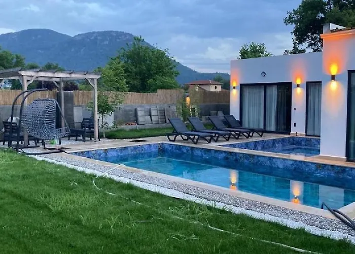 别墅 Grape In Large Pool, Jacuzzi, Private