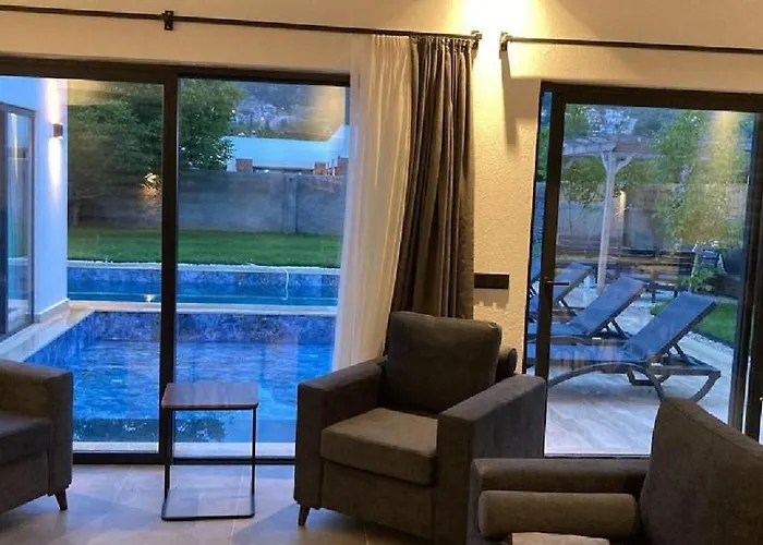 别墅 Grape In Large Pool, Jacuzzi, Private