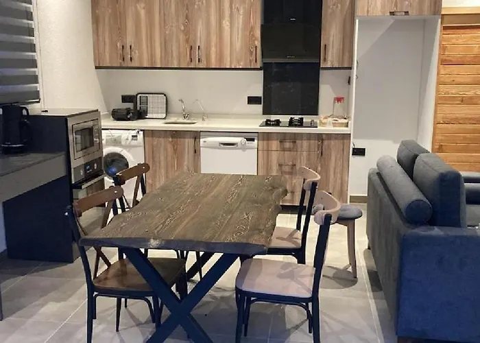 Grape In Large Pool, Jacuzzi, Private 别墅